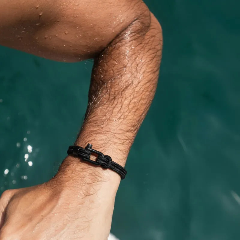 Brazalete Black Rope